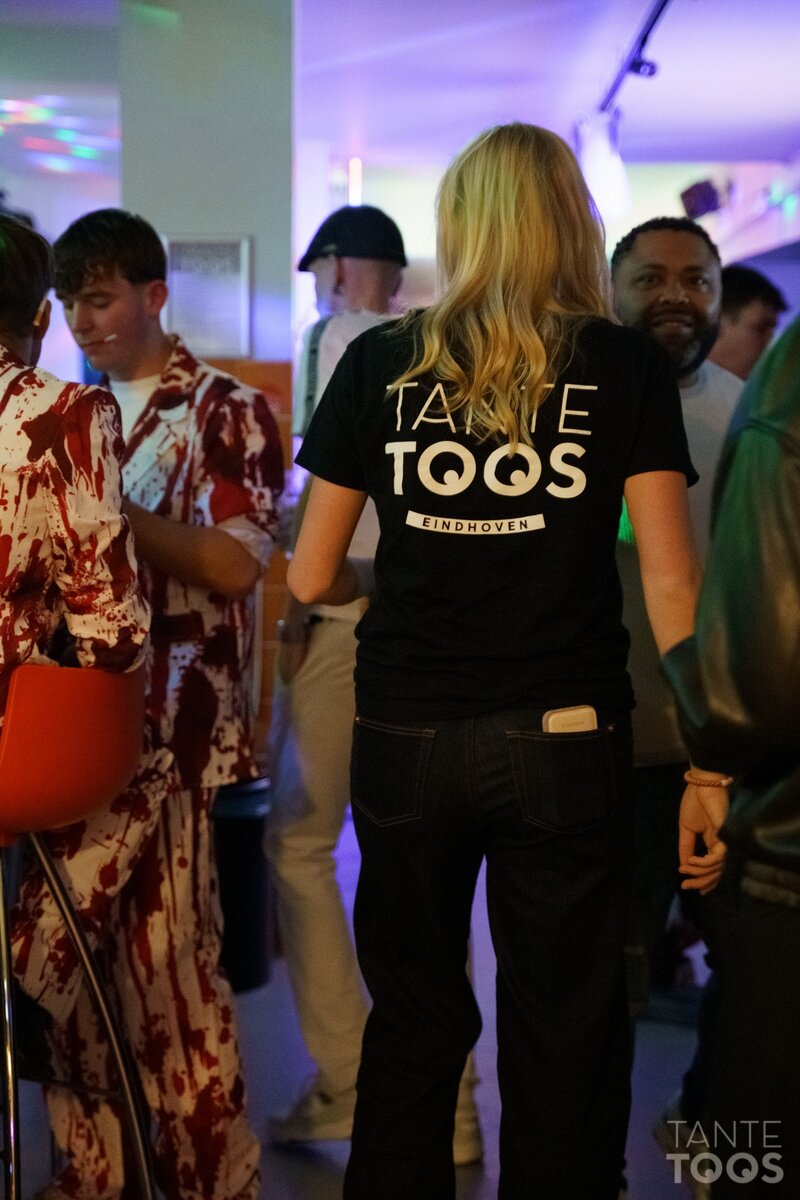 Halloween feestvierders bij Tante Toos